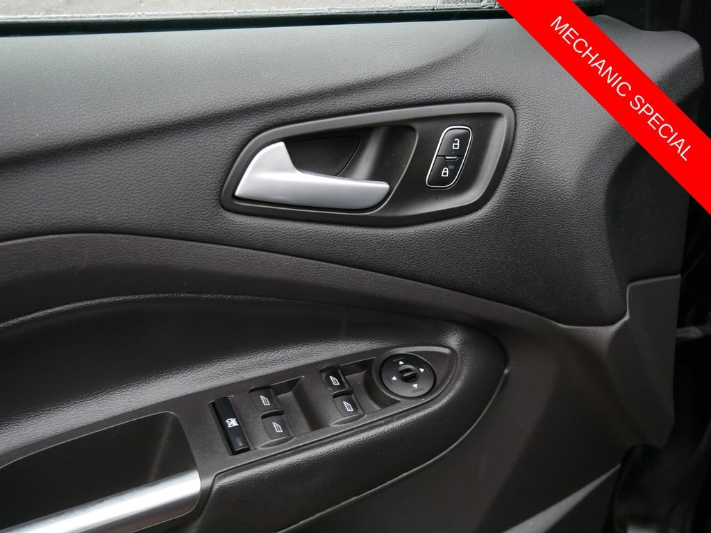 Used 2018 Black Ford SE image 16