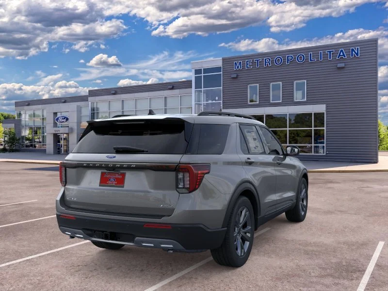 New 2026 Carbonized Gray Metallic Ford Active image 8