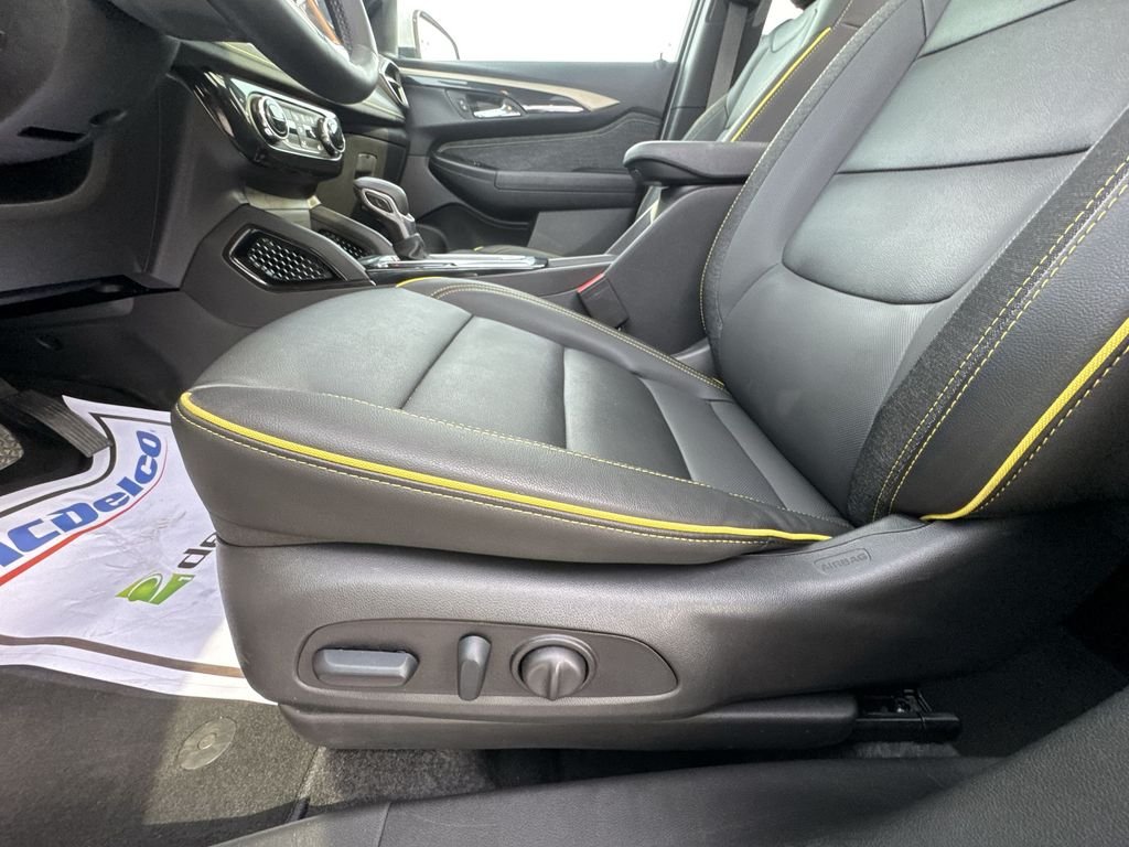 Used 2025 Gray Chevrolet ACTIV image 12