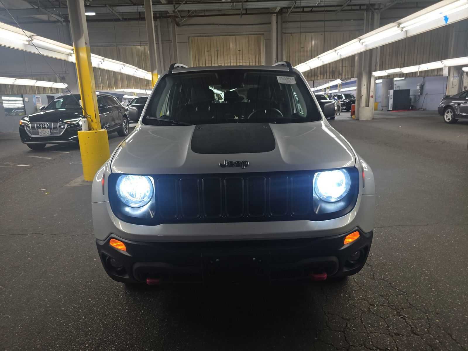Used 2021 Jeep Renegade Trailhawk with VIN ZACNJDC10MPN33400 for sale in Kansas City