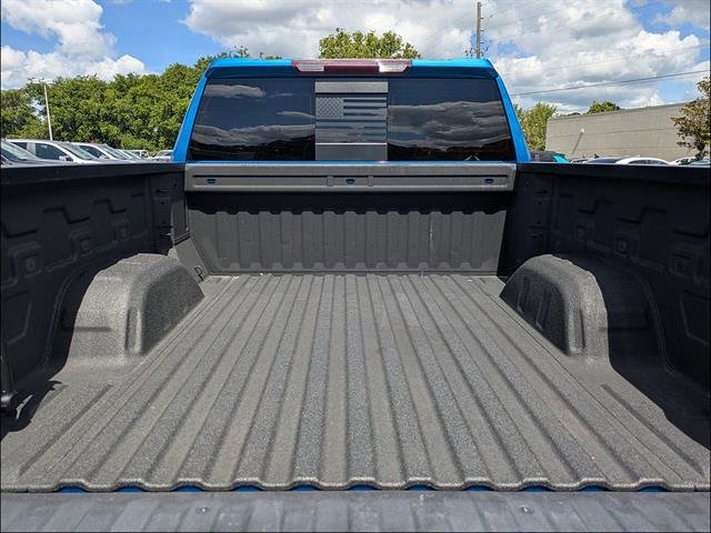 Used 2023 Dynamic Blue Metallic GMC Elevation image 16