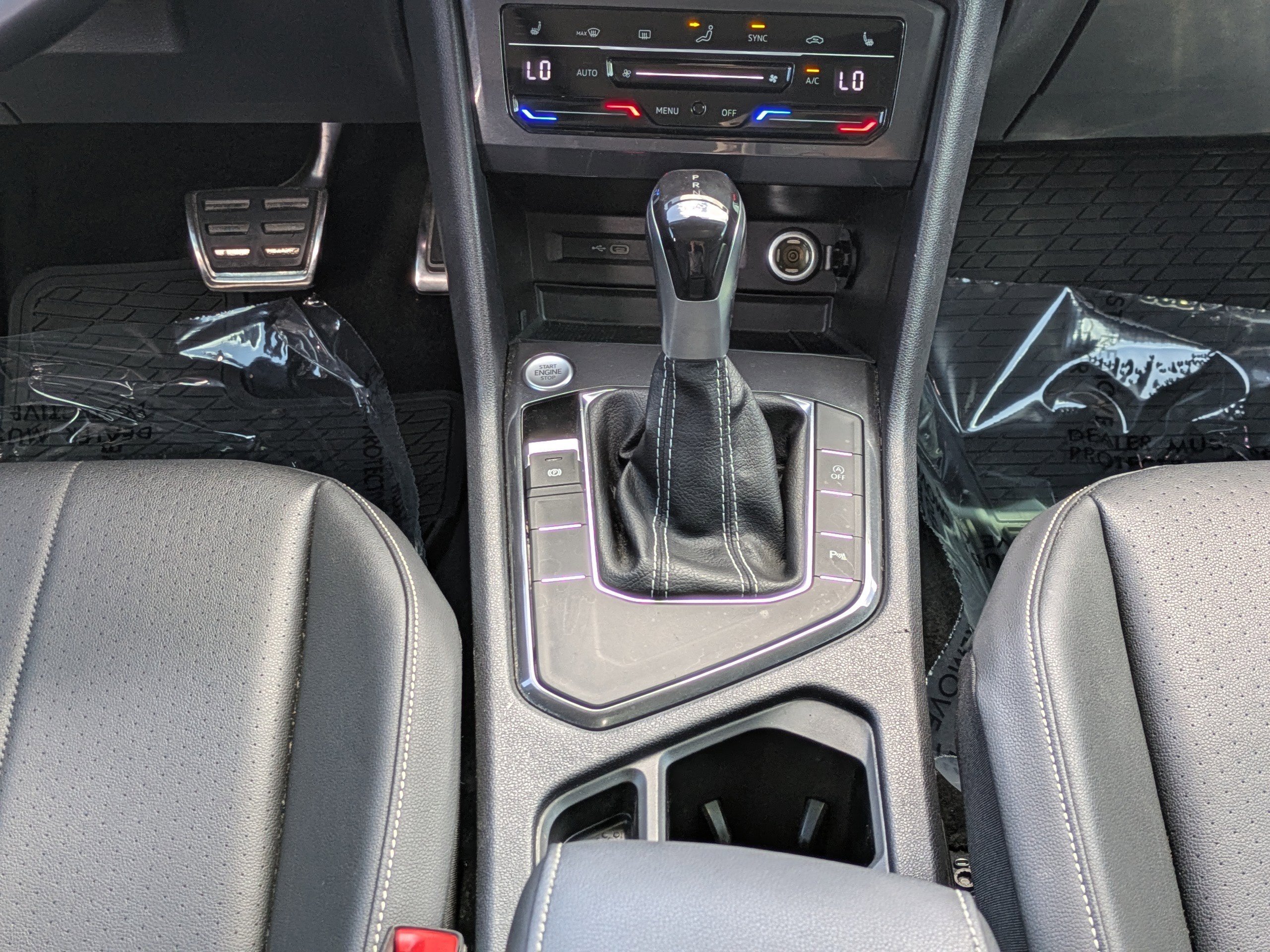 2023 Volkswagen Tiguan SE R-LINE BLACK - Photo 17