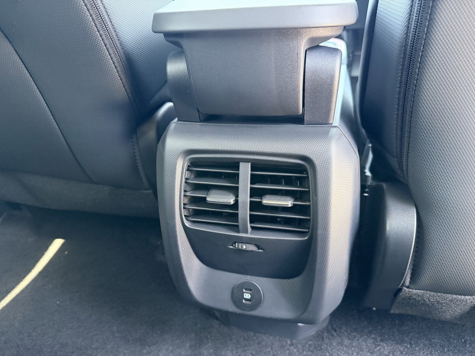New 2026 Glacier Gray Metallic Tri-coat Ford Premium image 13