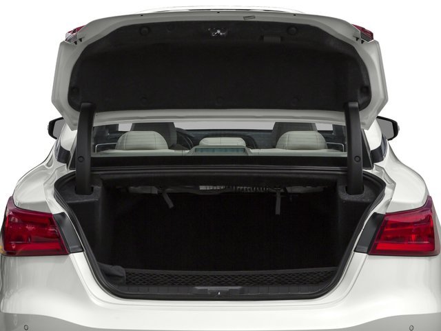 Used 2016 Pearl White Nissan 3.5 Platinum image 15