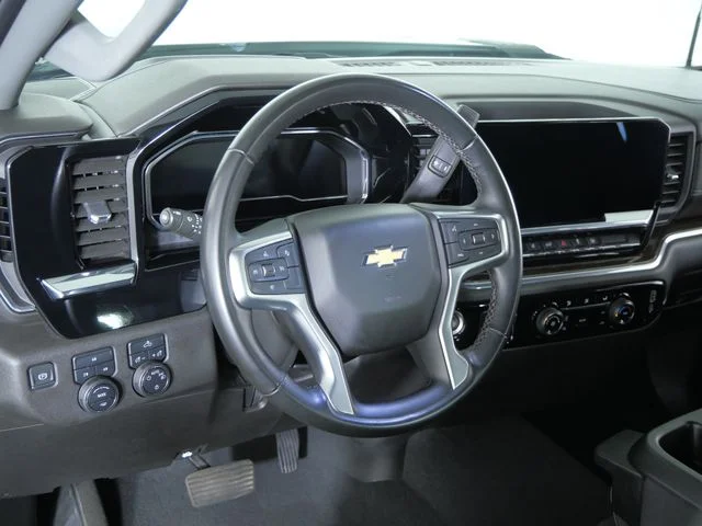 Used 2024 Gray Chevrolet LT image 21