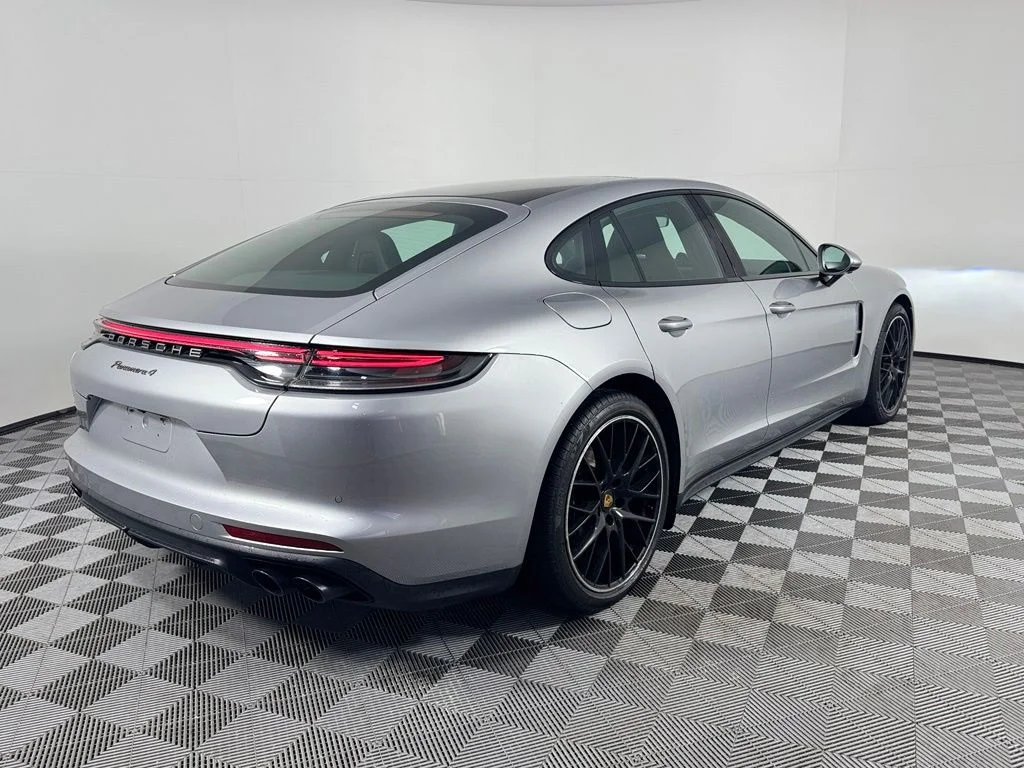 Used 2023 Silver Porsche 4 image 5