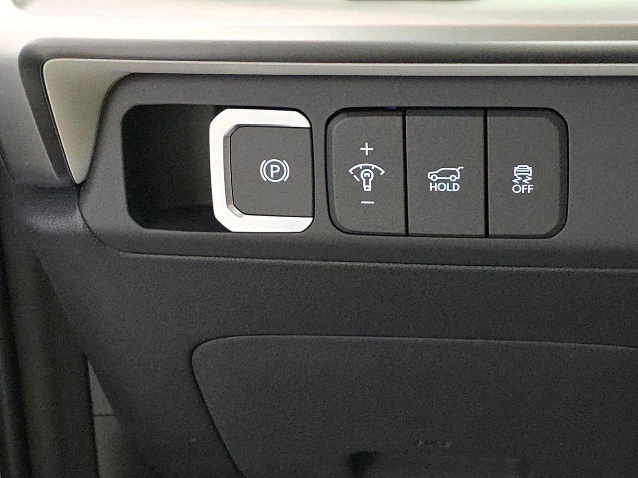 New 2026 Serenity White Hyundai SE image 34