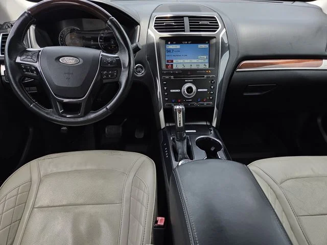 Used 2018 Ruby Red Metallic Ford Platinum image 8