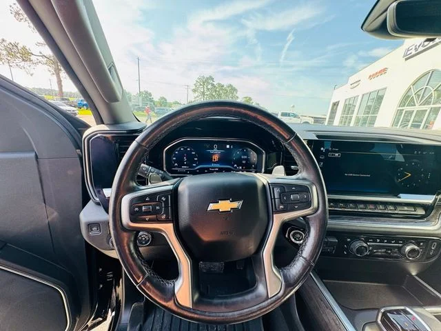 2023 Chevrolet Silverado 1500 LTZ - Photo 10
