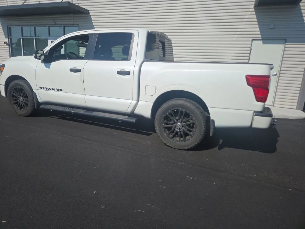 Used 2018 White Nissan SV image 11
