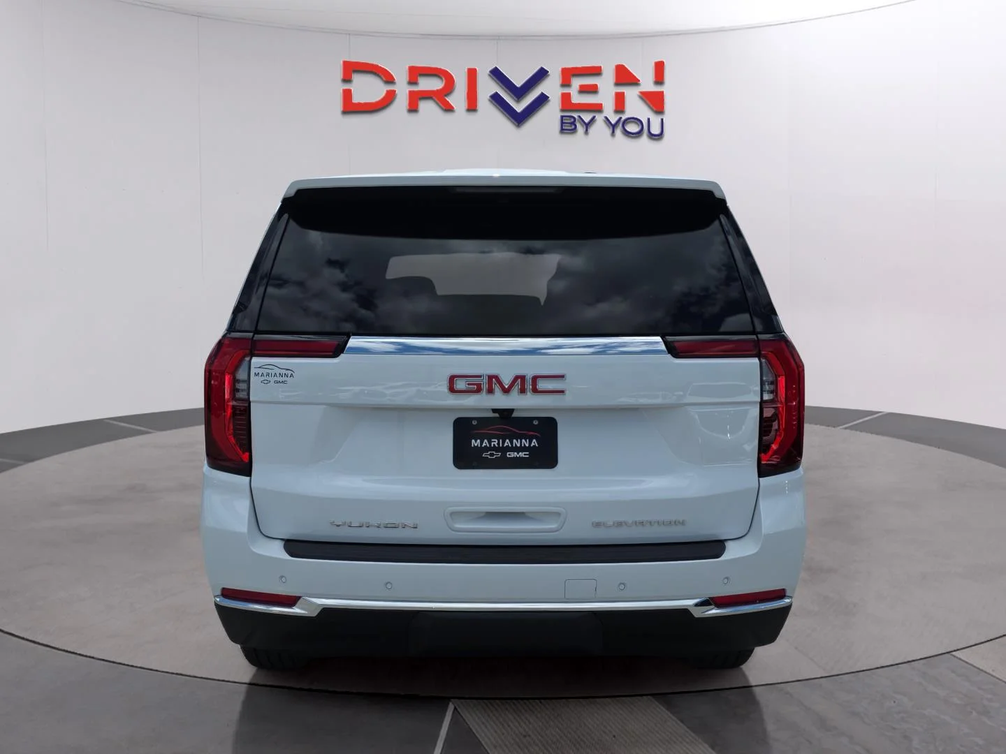 New 2026 Summit White GMC Elevation image 4
