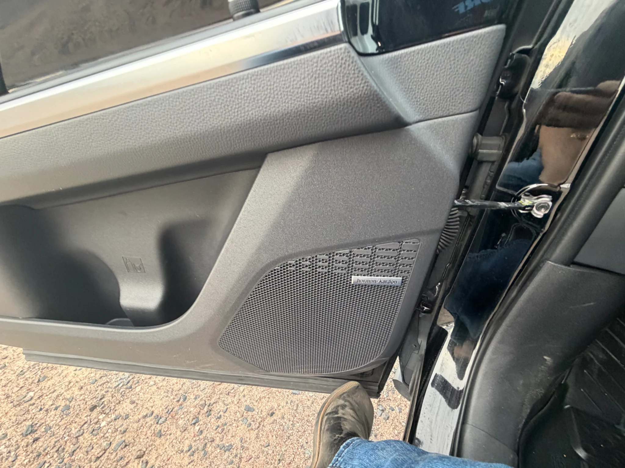 Used 2023 Galactic Black Subaru Limited image 30