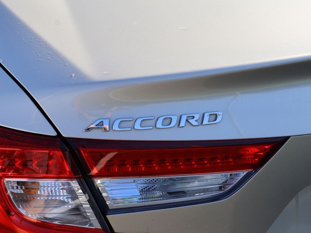 Used 2020  Honda Touring image 8