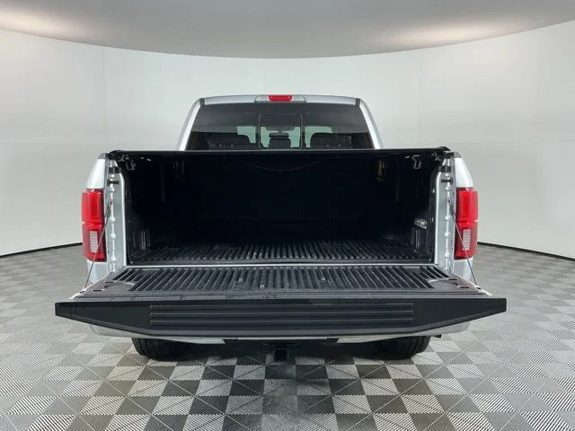 Used 2019 Ingot Silver Metallic Ford Lariat image 7