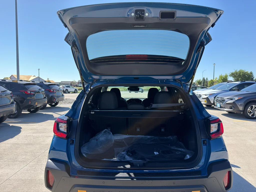 New 2026 GEYSER BLUE Subaru Wilderness image 7