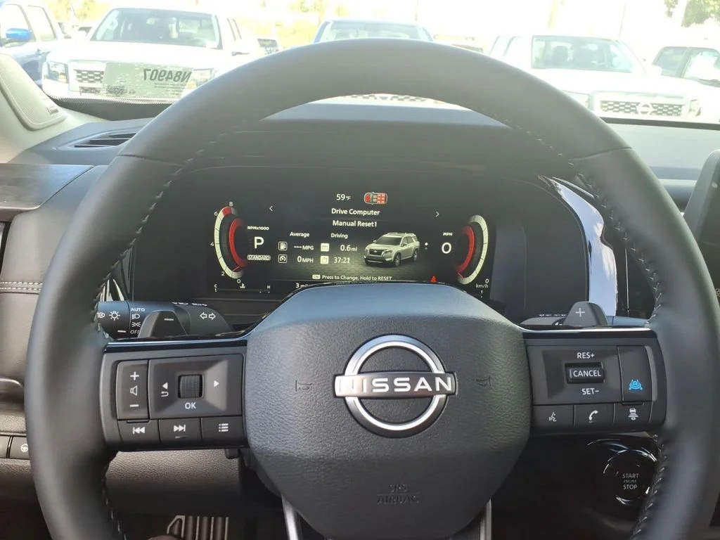 New 2026 Everest White Pearl TriCoat Nissan Platinum image 14