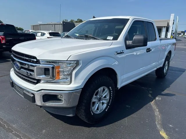 Used 2019 Oxford White Ford XLT image 3