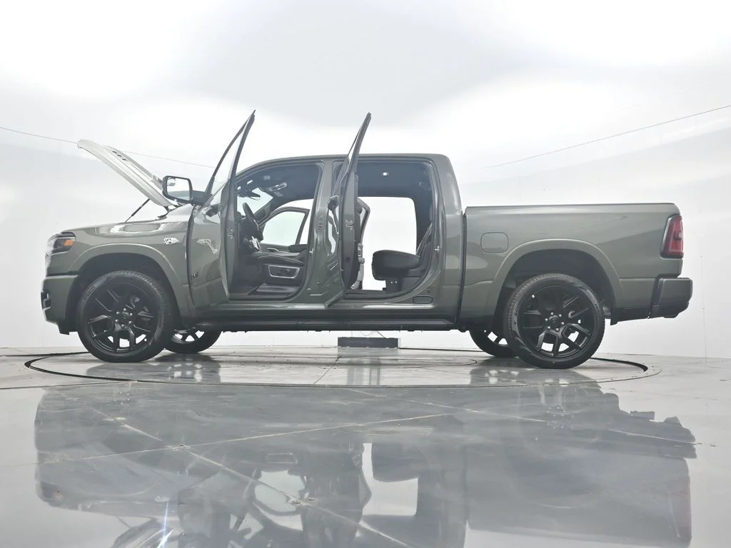 New 2026 Canyon Lake Exterior Paint RAM Laramie image 48