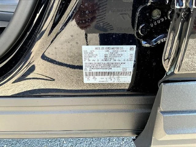 New 2027 Agate Black Metallic Ford Active image 49