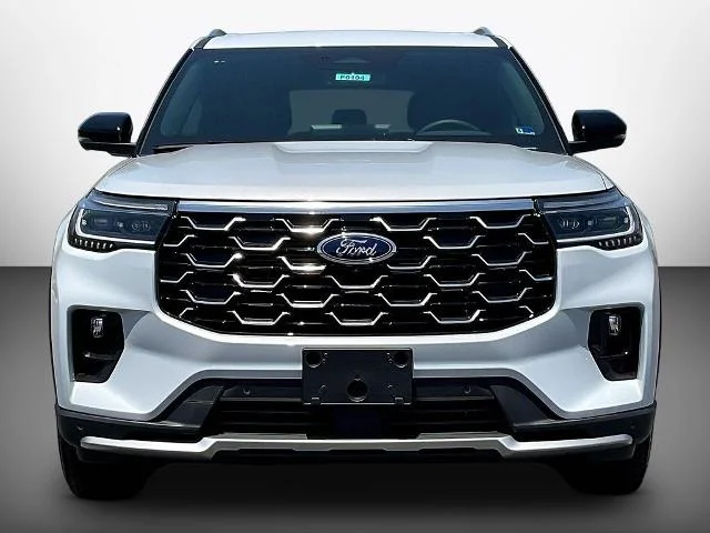 New 2026 Space White Metallic Ford Platinum™ image 51