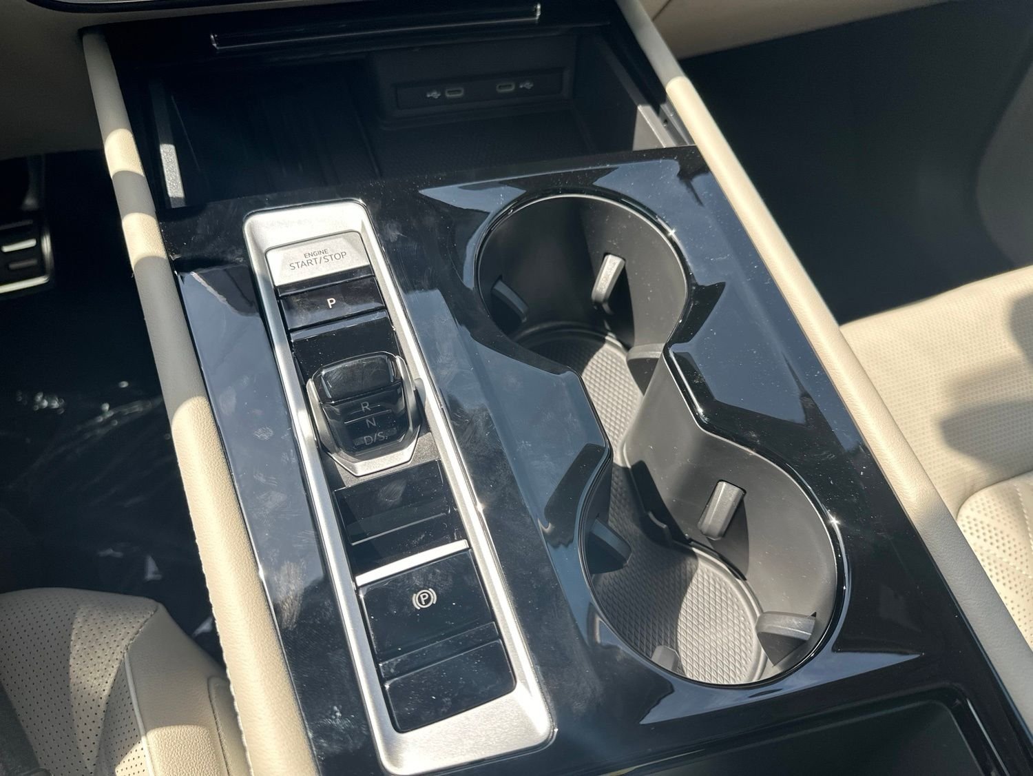 New 2026 Black Volkswagen 2.0T SEL Premium R-Line image 66