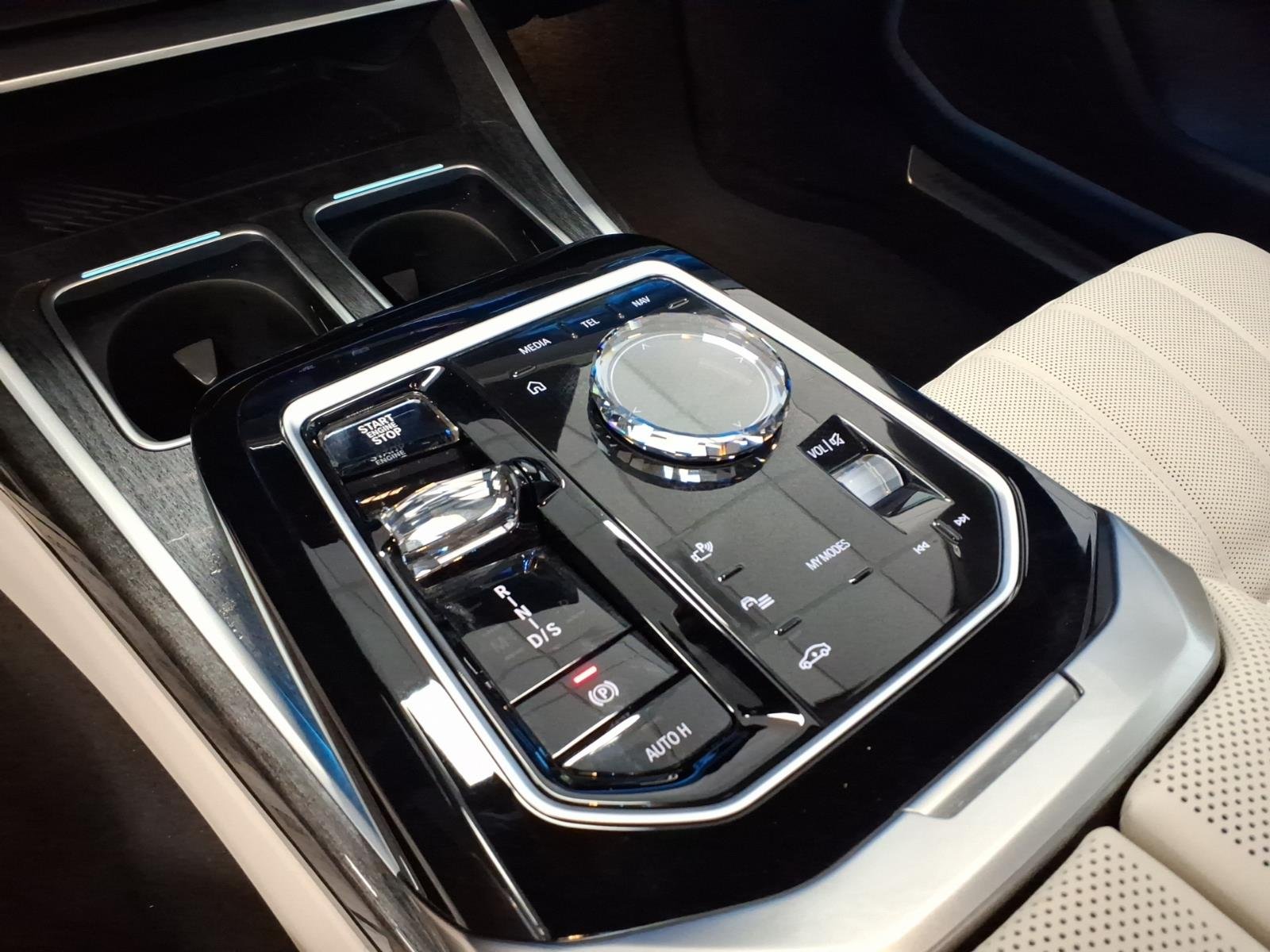 Used 2023 Gray Metallic BMW i xDrive image 6