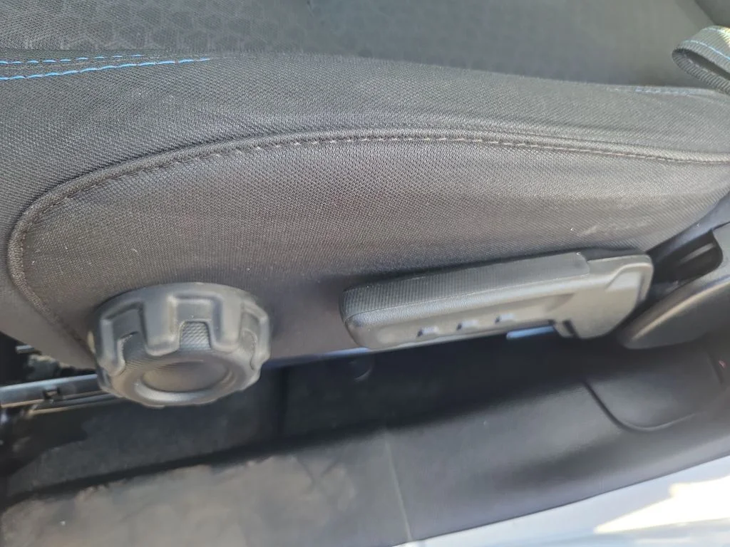 Used 2024 Silver Jeep Rubicon 4xe image 13