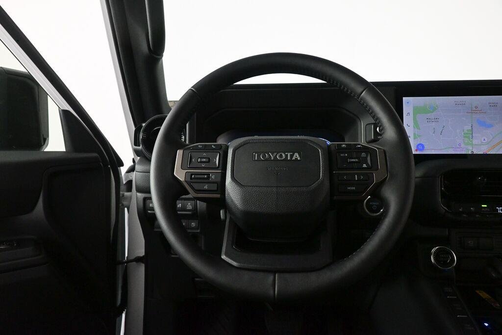 Used 2027 Ice Cap Toyota BASE image 2