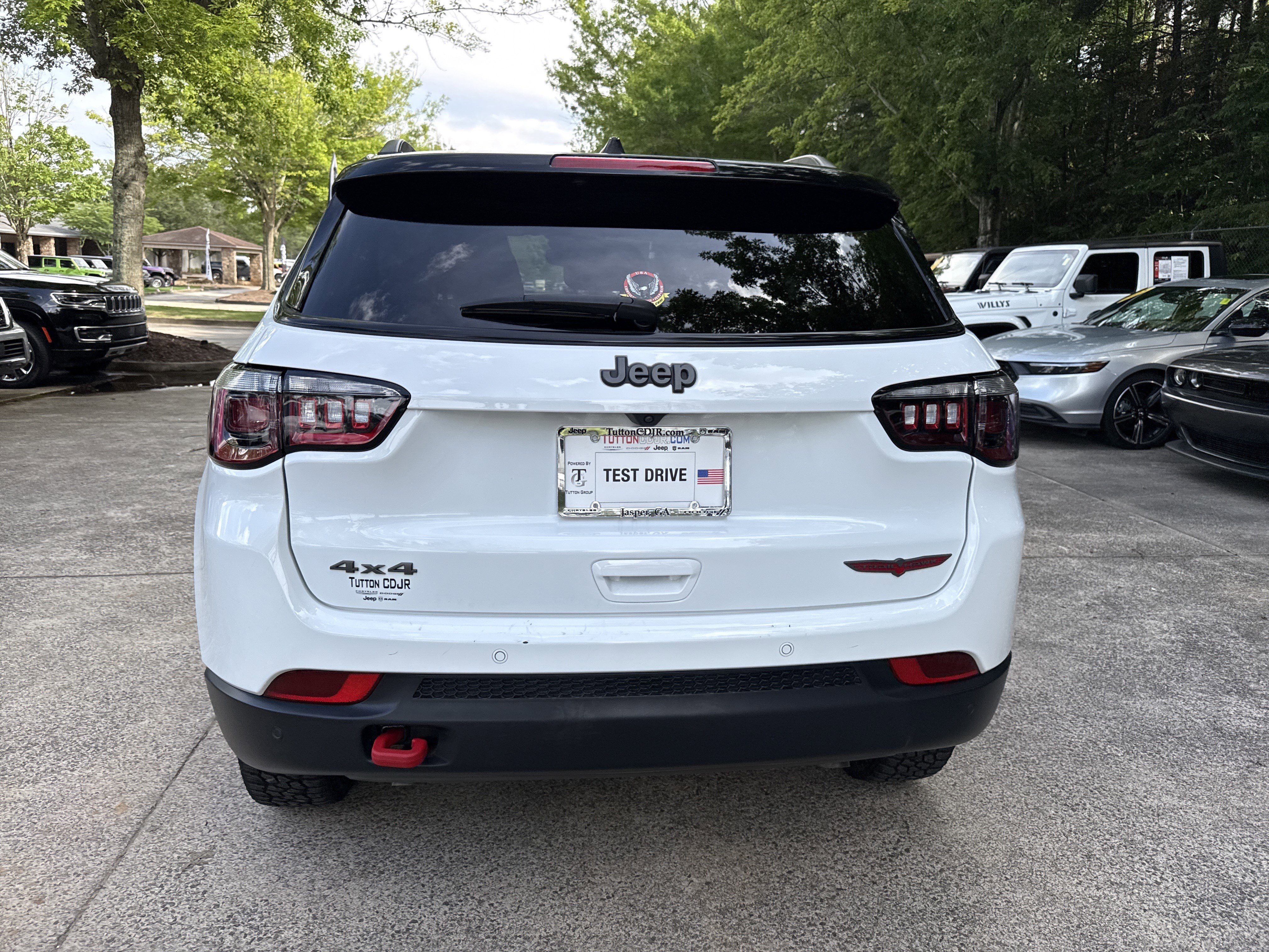 Used 2025 Bright White Clearcoat Jeep Trailhawk image 6