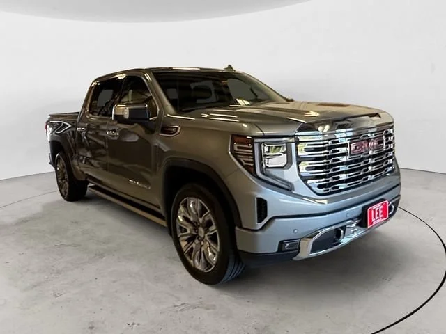 Used 2024 Sterling Metallic GMC Denali image 8