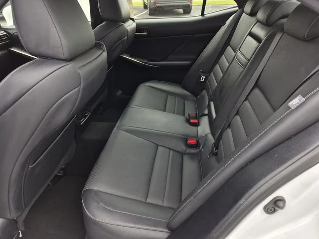 Used 2020 Ultra White Lexus 300 image 15