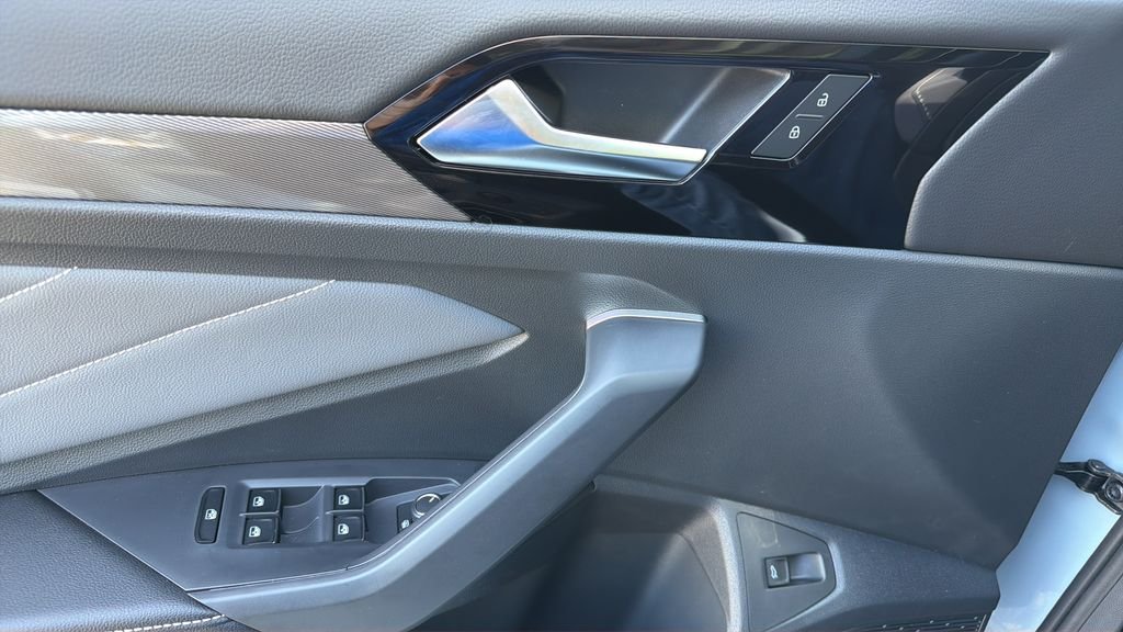New 2026 Monument Gray Volkswagen 1.5T SEL image 25