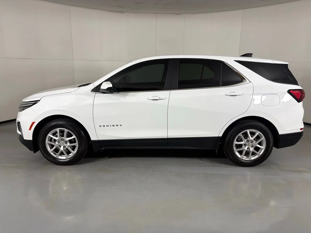 Used 2024 White Chevrolet LT image 5