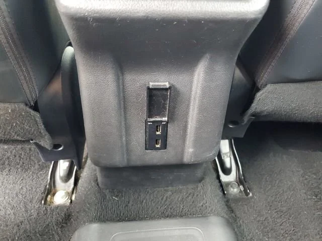 Used 2022 Silver Mitsubishi SEL image 25