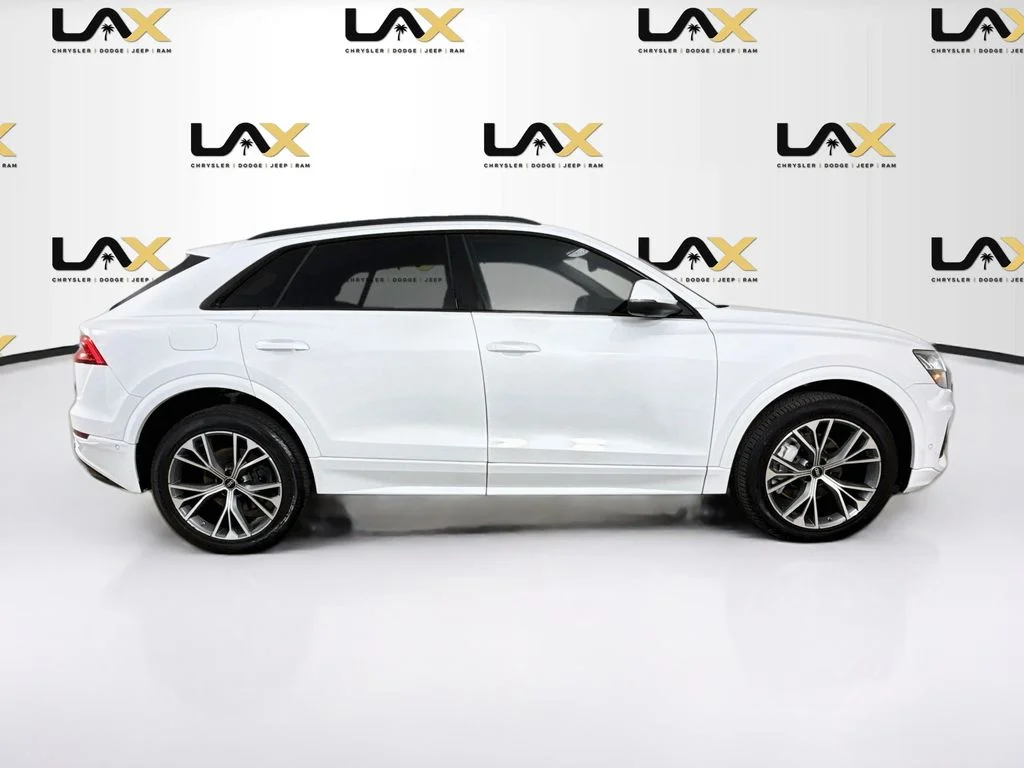 Used 2023 White Audi 55 Premium image 8