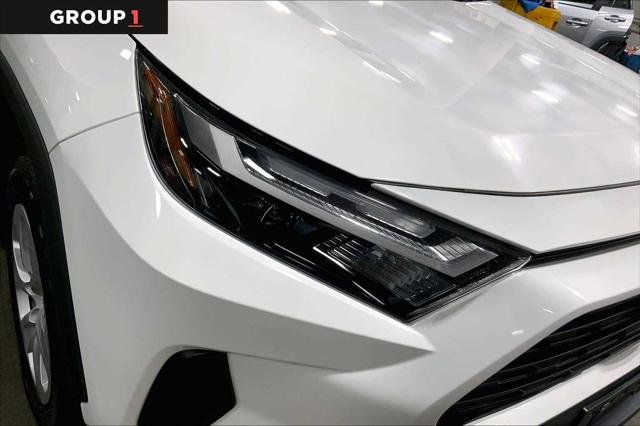Certified Used 2023 ICE CAP Toyota  image 28