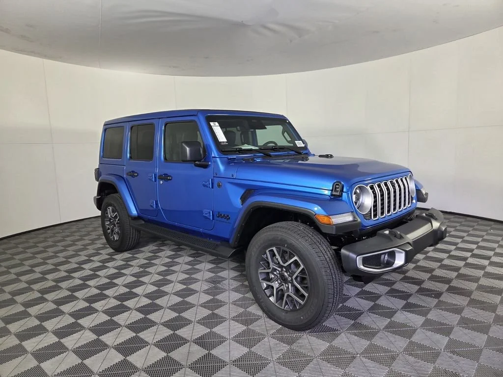 New 2026 Hydro Blue Pearl-Coat Exterior Paint Jeep Sahara image 2