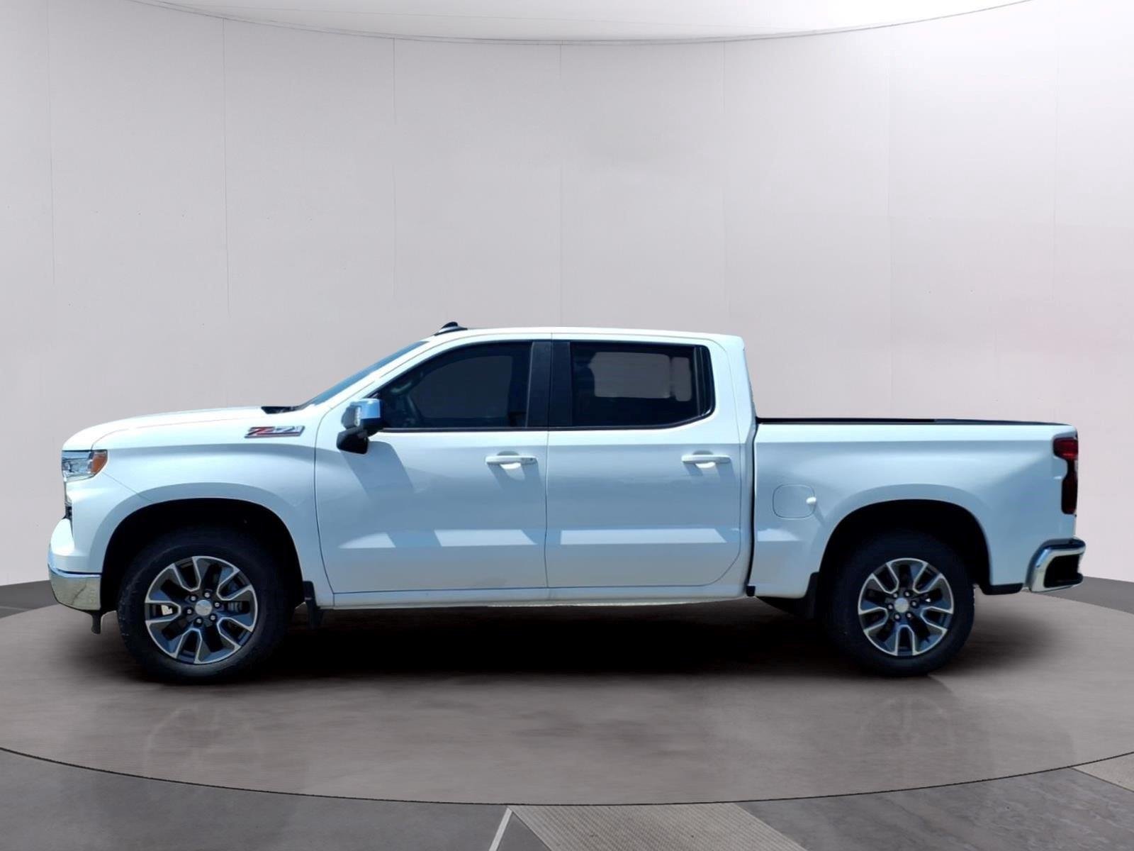 New 2026 Summit White Chevrolet LT image 2