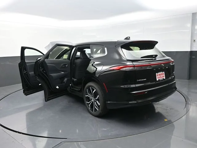 Used 2025 Black Toyota XLE image 38