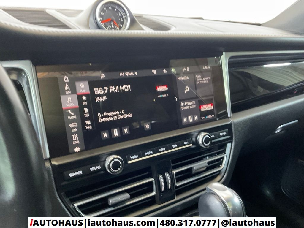2021 Porsche Macan S - Photo 28