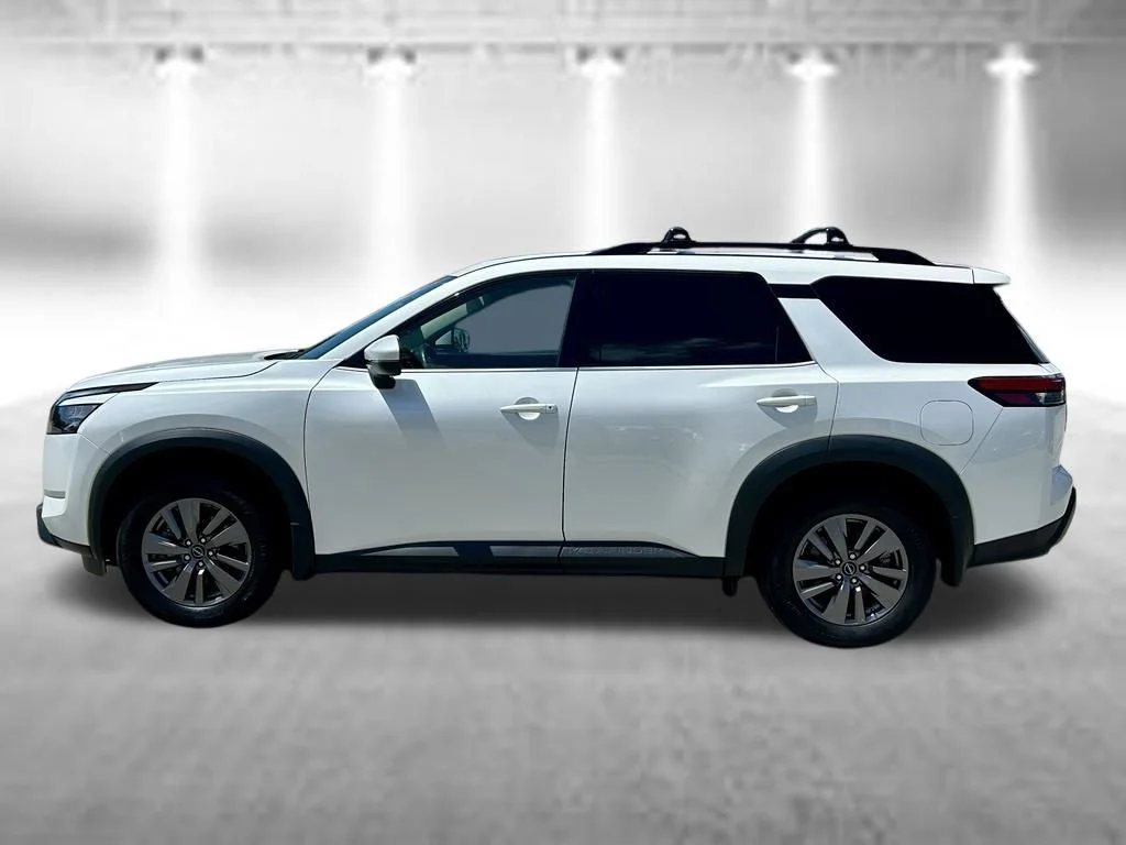 Certified Used 2025 White Nissan SV image 10