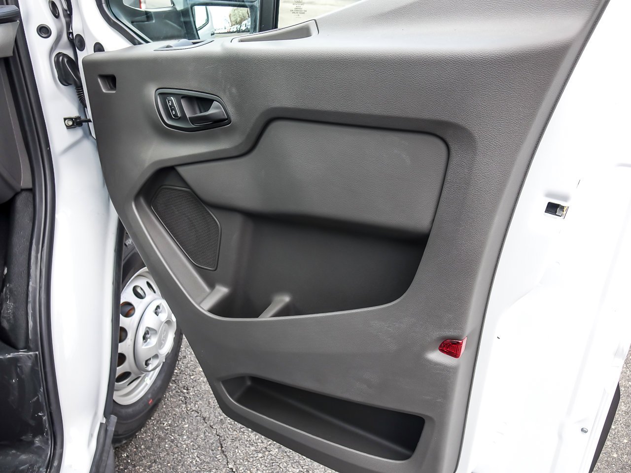 New 2026 Oxford White Ford KUV image 34