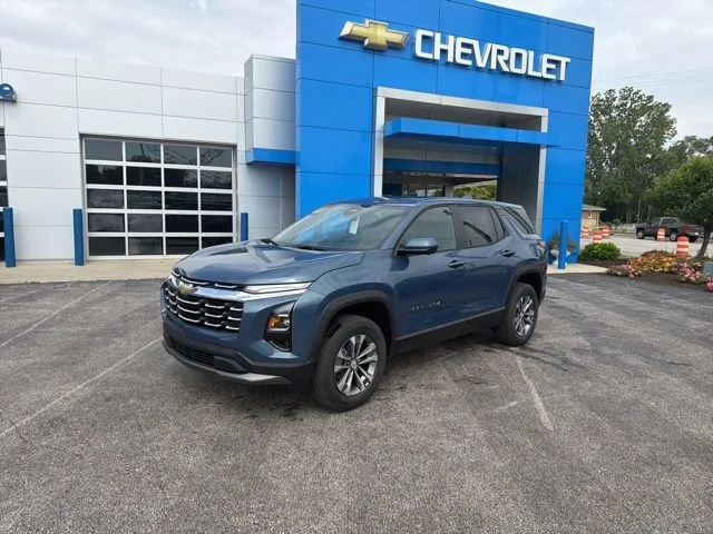 2026 Chevrolet Equinox LT - Photo 2