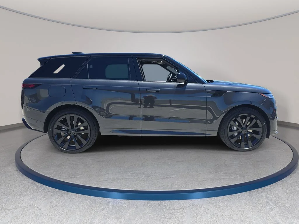 New 2026 Gray Land Rover Dynamic SE image 4