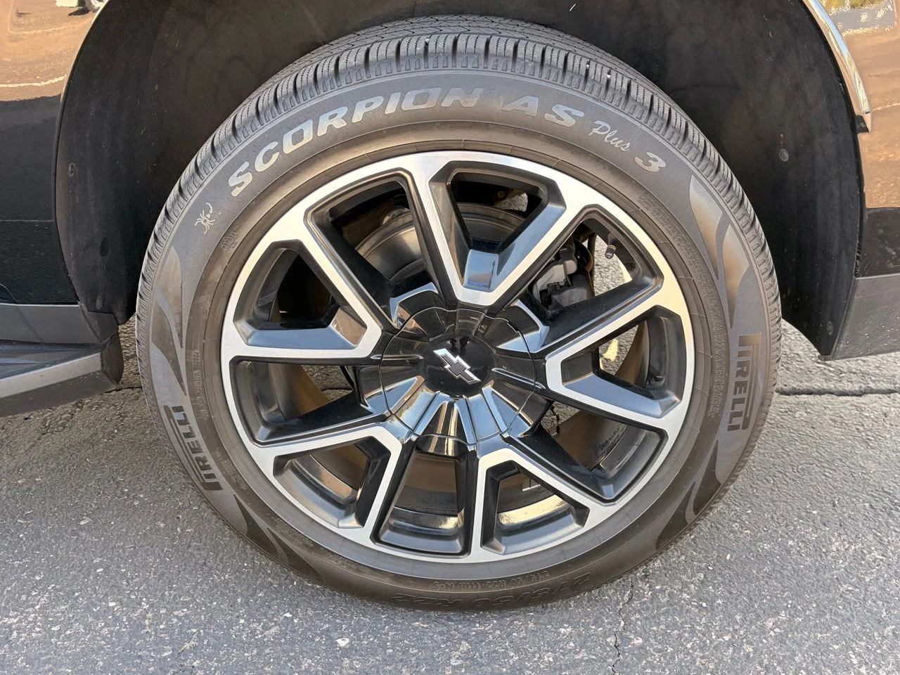 Used 2022 Black Chevrolet RST image 7