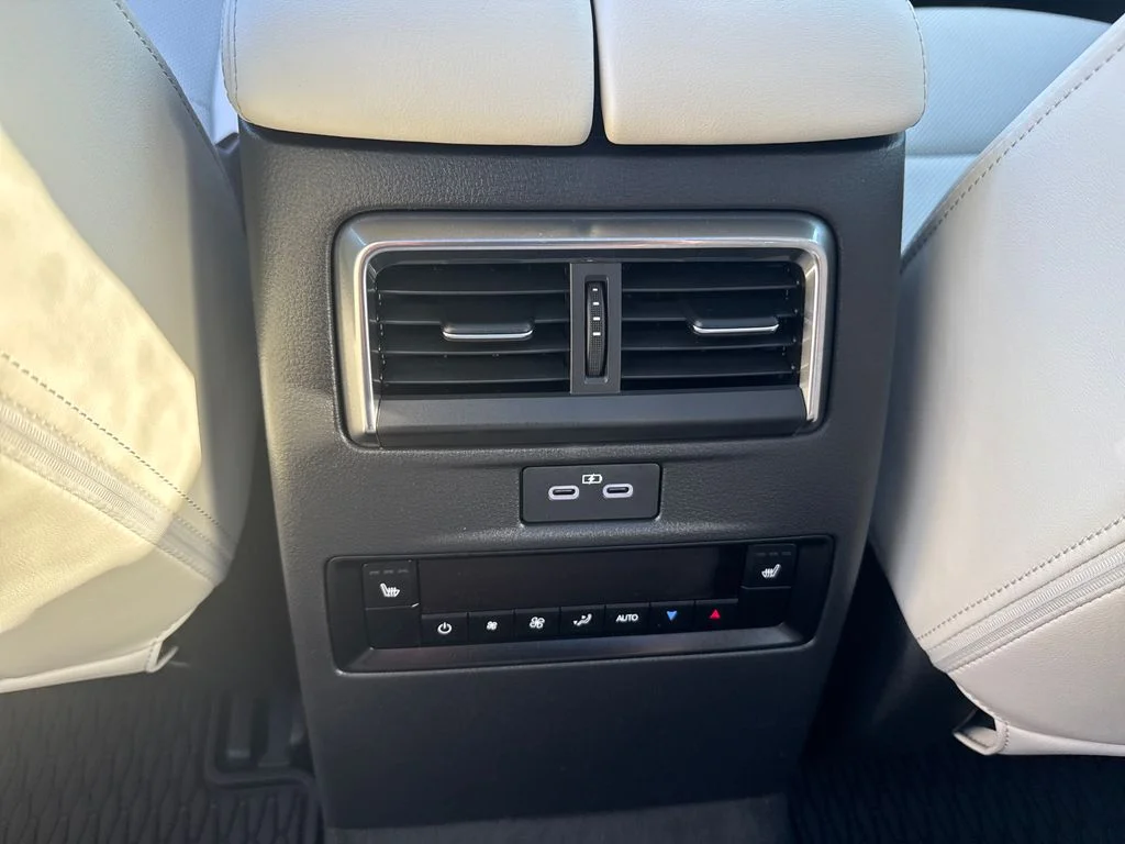 New 2026 Machine Gray Mazda 3.3 Turbo Premium Plus image 18
