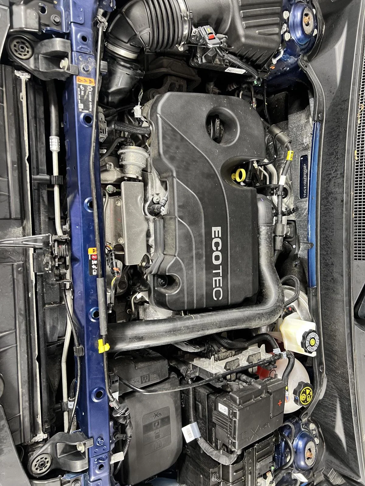 Used 2022 BLUE GLOW METALLIC Chevrolet Premier image 41