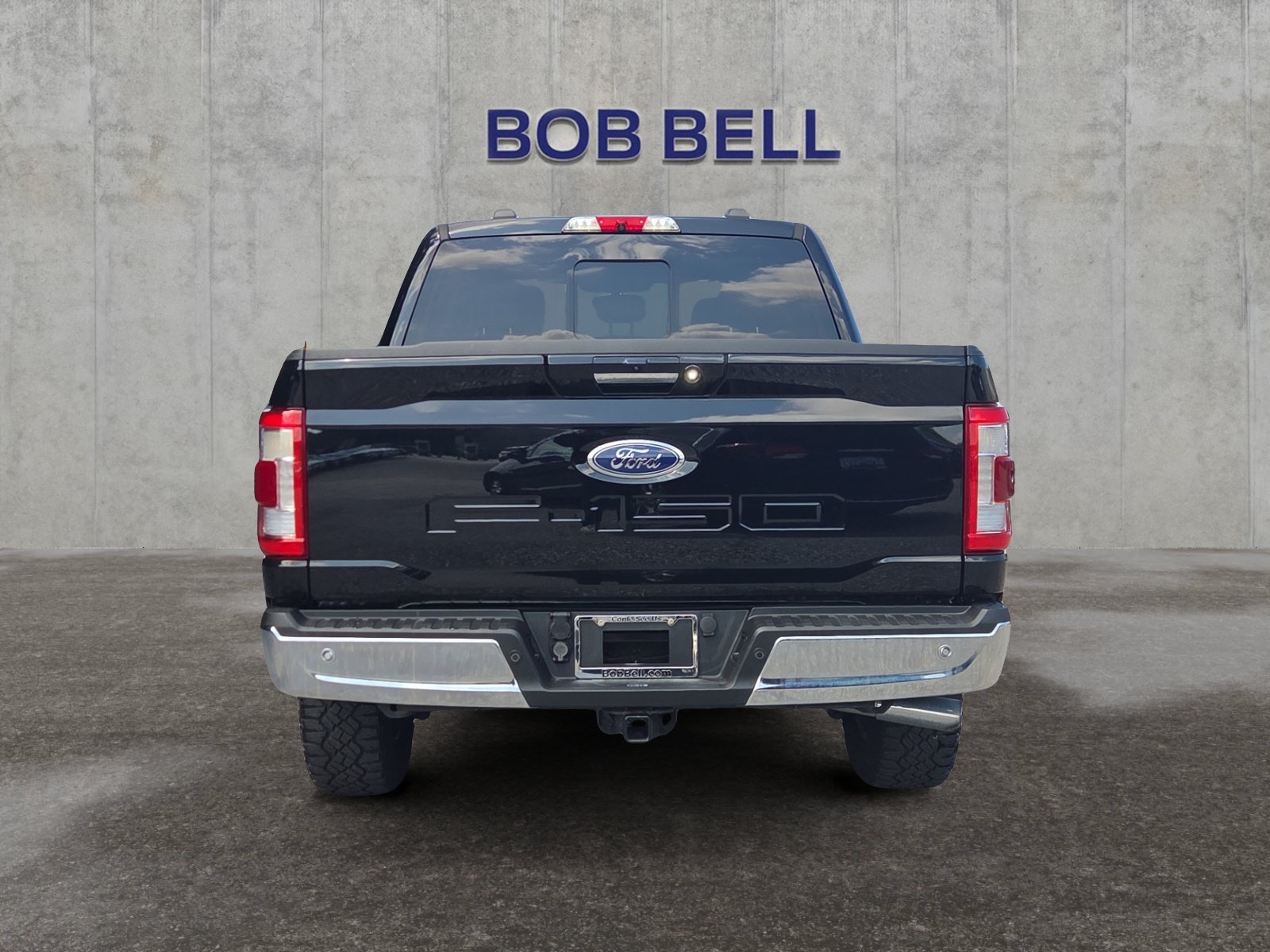 Certified Used 2021 Black Metallic Ford Lariat image 4