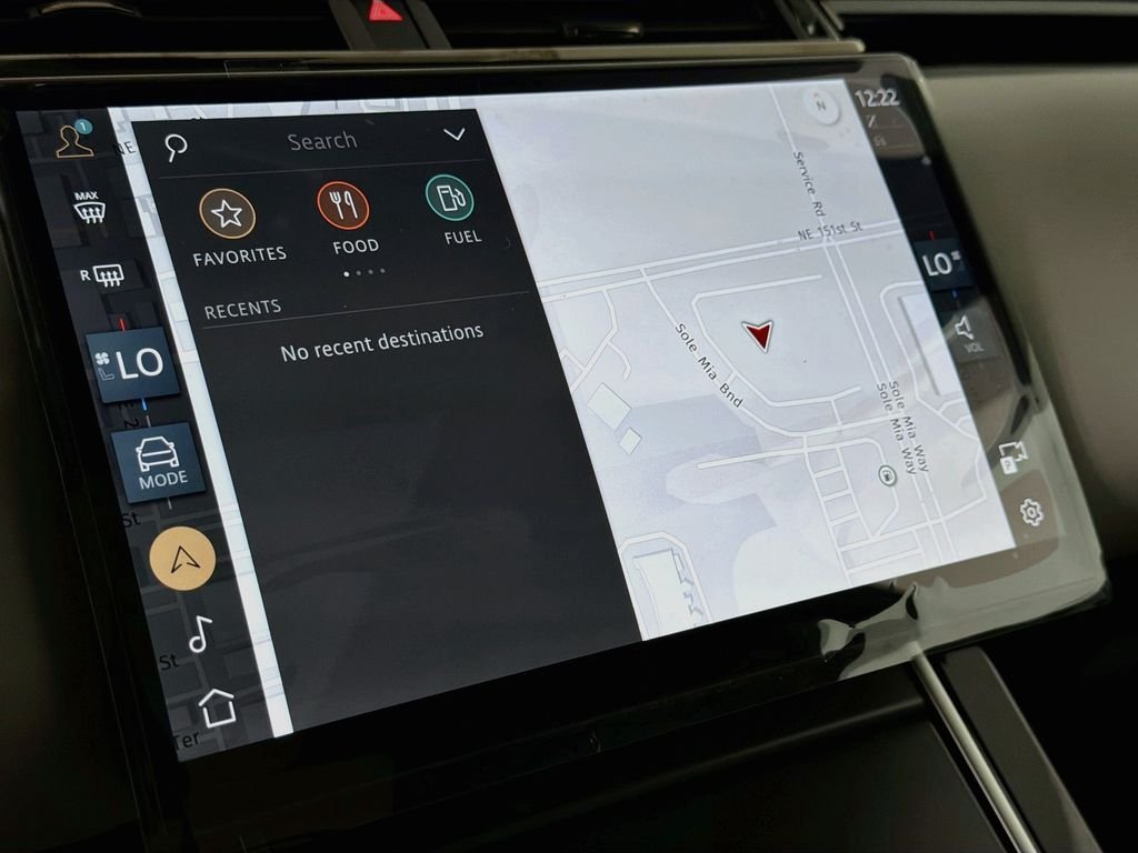 New 2026 Santorini Black Land Rover S image 13