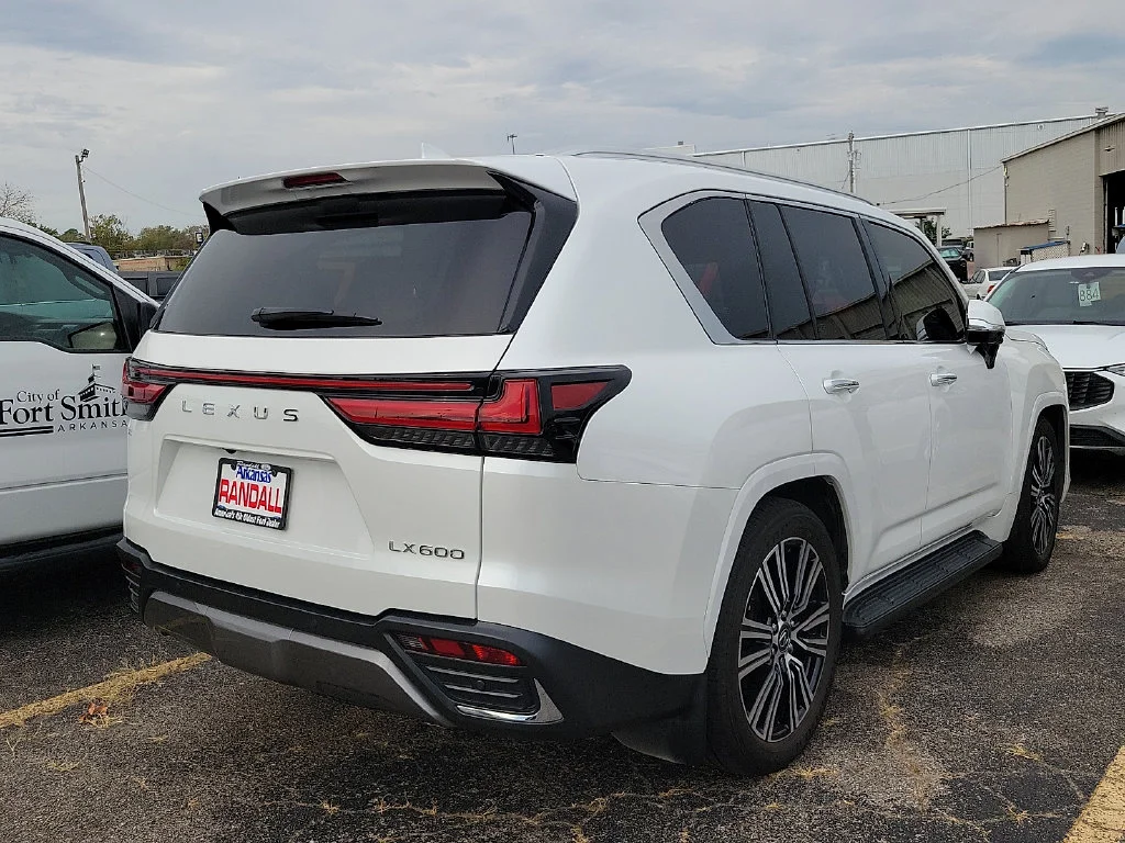 Used 2024 White Pearl Lexus 600 Luxury image 4